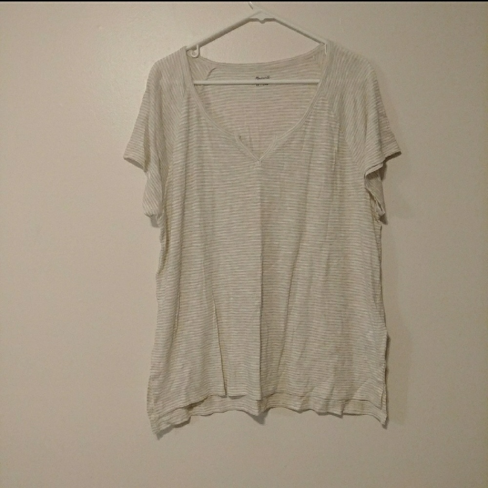 Madewell flowy high low split neck tee - Picture 3 of 6